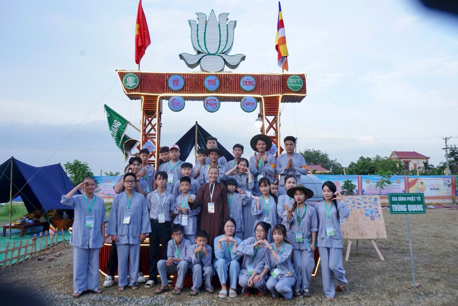 GĐPT TRÙNG QUANG THAM GIA HỘI TRẠI LỤC HÒA 13 TỈNH HƯNG YÊN